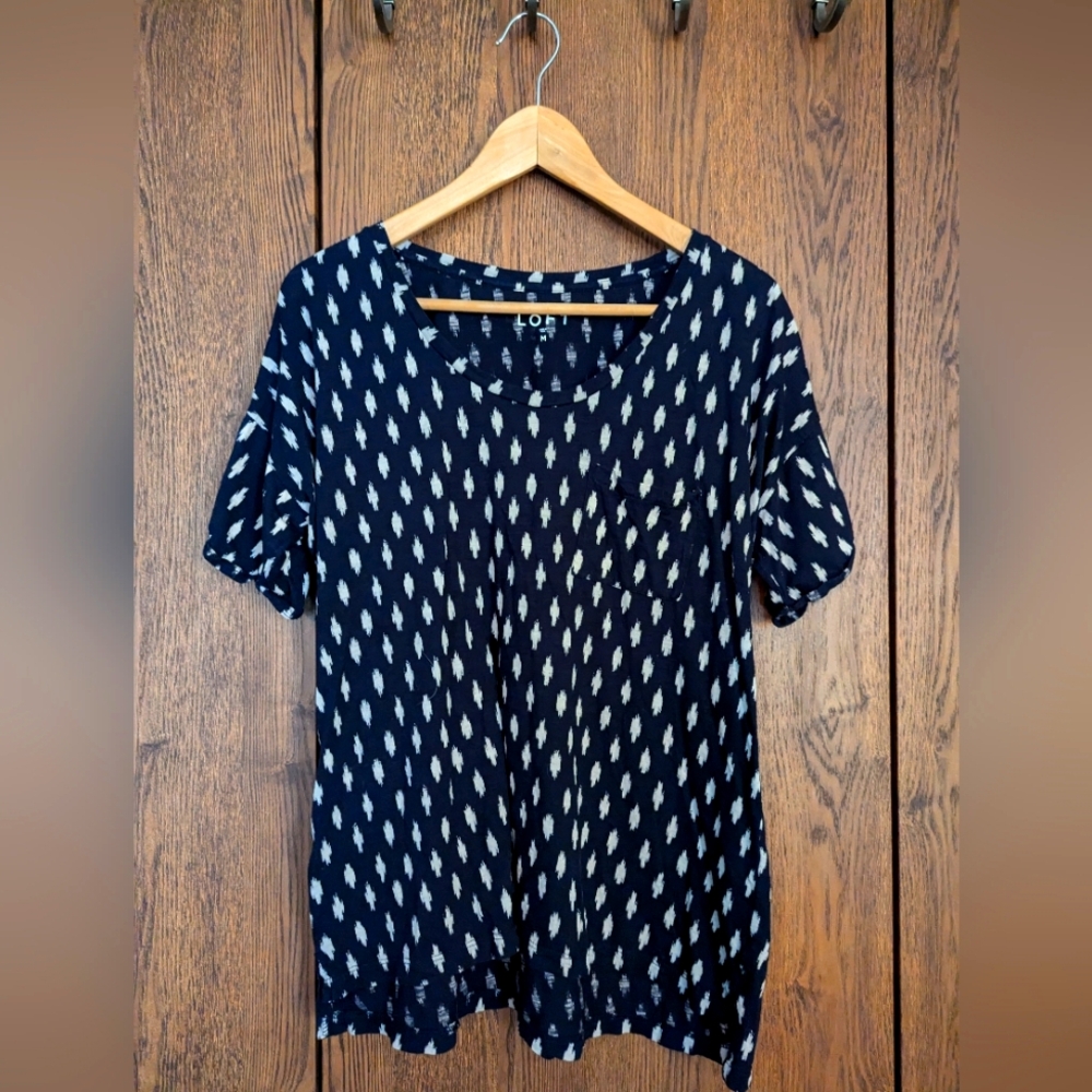 Ann Taylor Loft tee M
